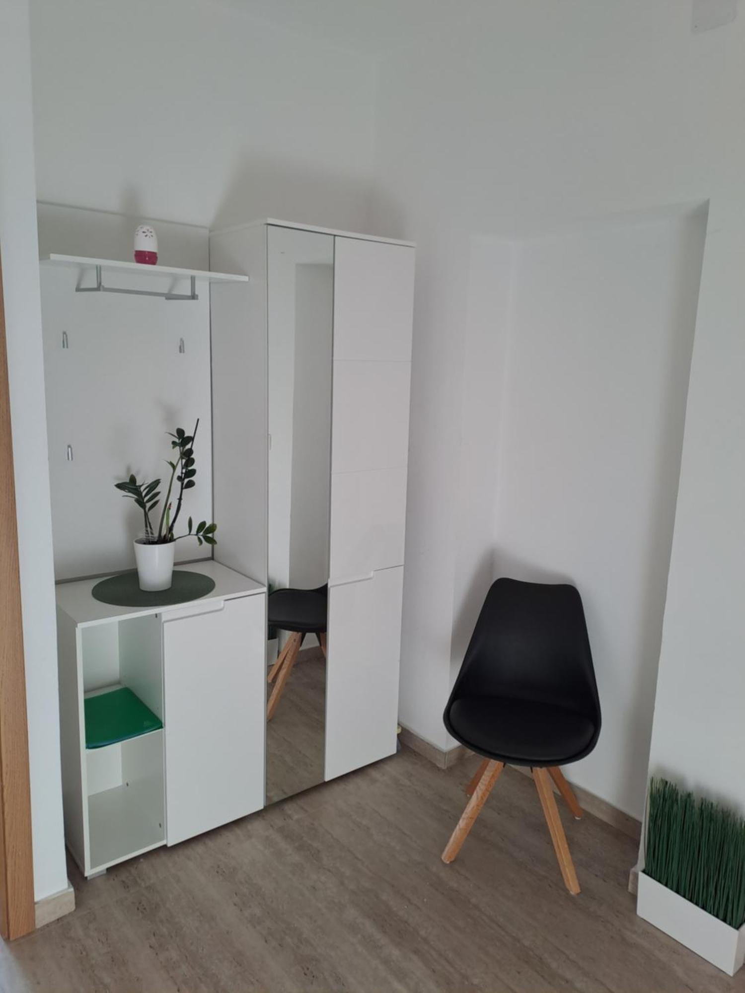 Yulia Apartman พูลา ภายนอก รูปภาพ